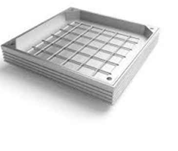 Triple Seal Manhole 300X300mm With 4 Keys