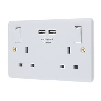 Sasta 2 Gang Switched Socket White 3.1 Usb