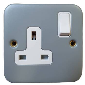 Sasta 13A 1 Gang Alu Metal Switched Socket